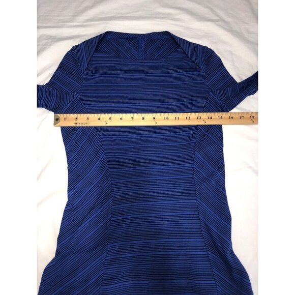 Lululemon Kanto Catch Me Long Sleeve Size 4 Stripe Sapphire Blue Black Top Shirt - Picture 9 of 11